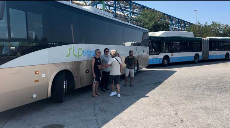 Brindisi, gli operai della ditta Sir bloccano i varchi doganali: «Ci hanno tolto la dignità»