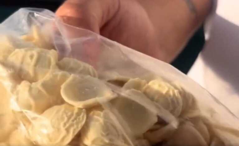 Galleria foto 'Bari, la denuncia social di un turista: «Orecchiette industriali spacciate per artigianali» – VIDEO' - foto 1