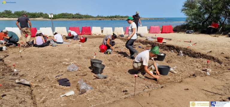 Torre Guaceto non smette di stupire: altre 43 tombe emergono durante gli scavi nella necropoli