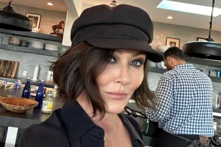 Galleria foto 'Addio a Shannen Doherty: la Brenda di Beverly Hills 90210 muore a 53 anni' - foto 1