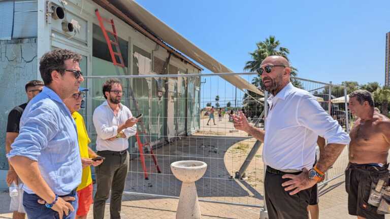 Bari, Leccese: «Presto armadietti portavalori a Pane e pomodoro». In corso la messa in sicurezza del bar – VIDEO