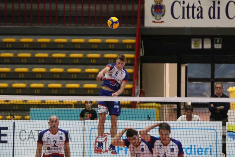 Pallavolo serie A3, ecco Vaskelis al Joy Volley Gioia del Colle. Il Lagonegro risponde e ingaggia Renato Ricco