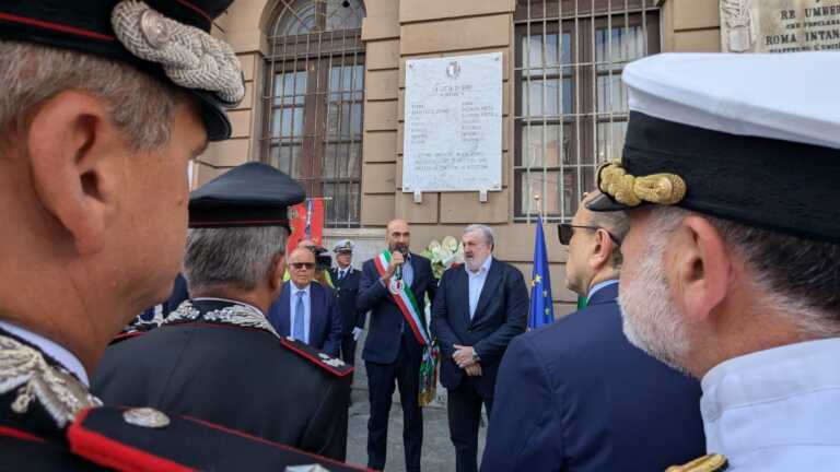 A Bari il ricordo delle vittime della strage di Bologna, Leccese: «Una giornata drammatica»