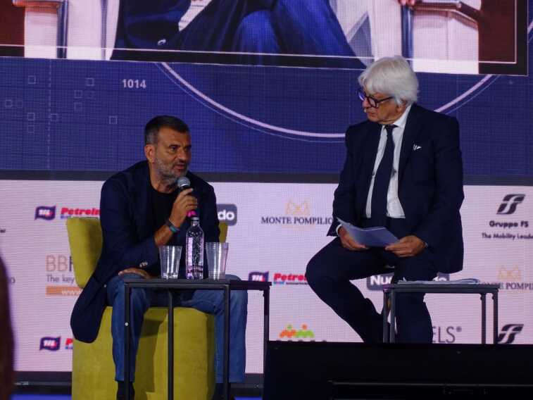 Ceglie Messapica, Decaro a “La Piazza”: «Io candidato presidente in Puglia? Vedremo»