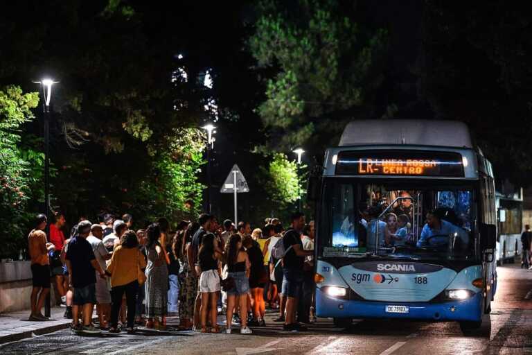 Lecce, Sant’Oronzo “blindato” ma è polemica sui parcheggi: «Niente nuove aree»