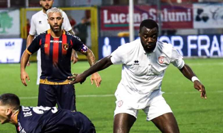 Serie C, il Crotone fa valere la legge del più forte: l’Altamura perde 2-0