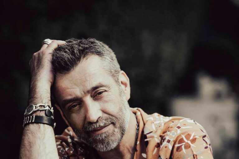 Daniele Silvestri a Mola di Bari: all’artista romano il premio Enzo Del Re