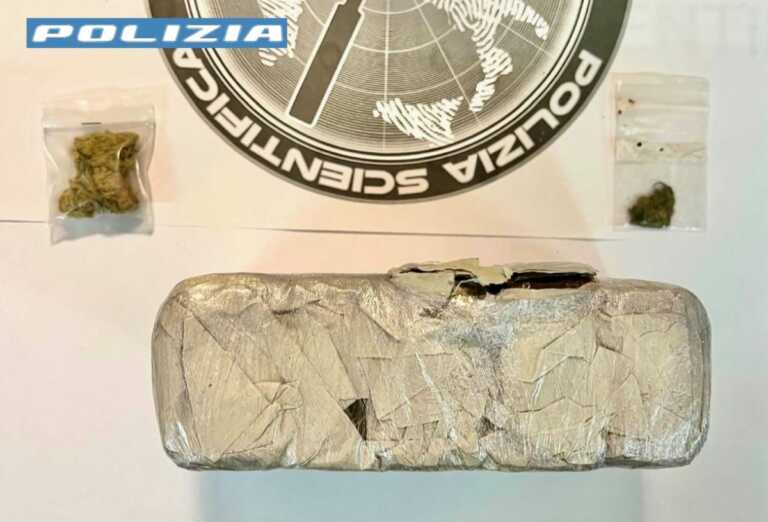 Policoro, sorpreso con mezzo chilo di hashish in uno zaino: arrestato un 25enne