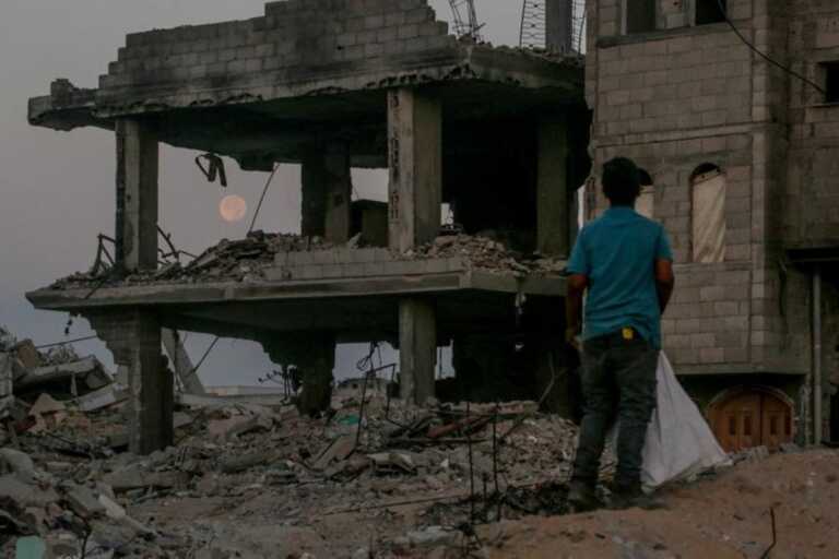 Gaza, l’UniBa assegna due borse di studio a ragazzi palestinesi: «Una speranza di futuro»