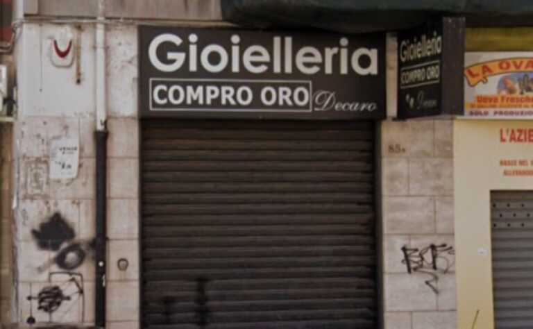 Assaltarono una gioielleria a Bari: presi i baby rapinatori ma la refurtiva è scomparsa