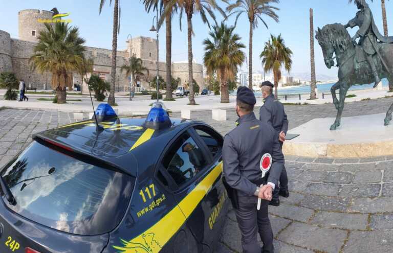 Droga nel Foggiano, controlli sulle spiagge e nei locali: 2 arresti e 22 segnalazioni