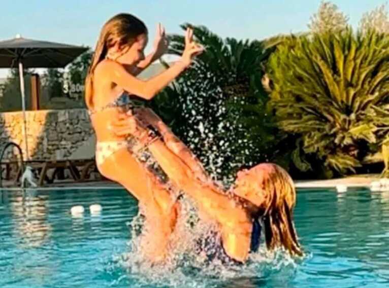 Meloni in Puglia, continua il relax in masseria: attesa al Concertone della Taranta