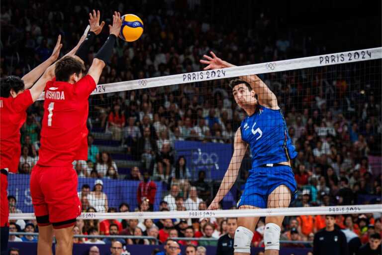 Parigi 2024, l’Italvolley di De Giorgi vola in semifinale col brivido: 3-2 al Giappone