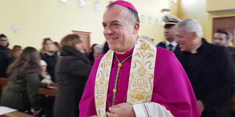 Lecce, monsignor Panzetta nominato arcivescovo coadiutore: sostituirà Seccia
