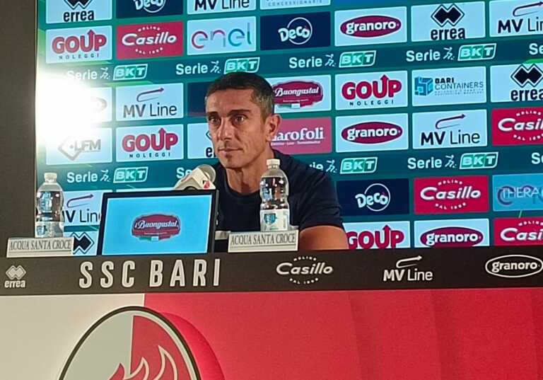 Il Bari verso l’esordio stagionale, Longo suona la carica: «Squadra in costruzione ma ambiziosa»