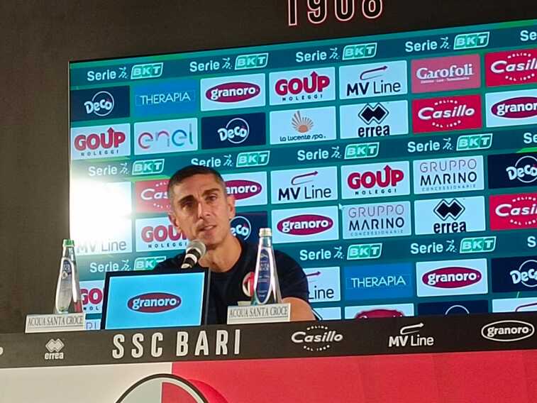Bari, Longo tra mercato e campionato: «Con la Samp i dettagli faranno la differenza»