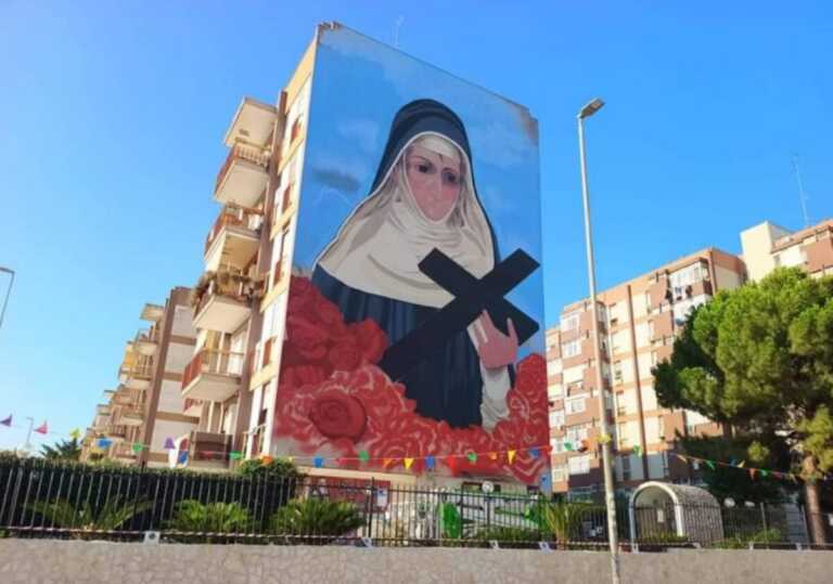 Bari, il quartiere San Paolo in festa per il nuovo murales di Santa Rita