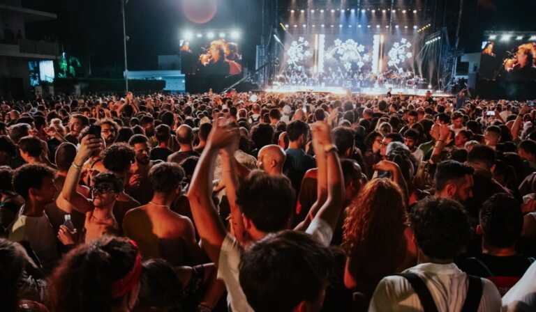 Notte della Taranta, 3 ore a ritmo di tamburello: il concertone in diretta su Raitre