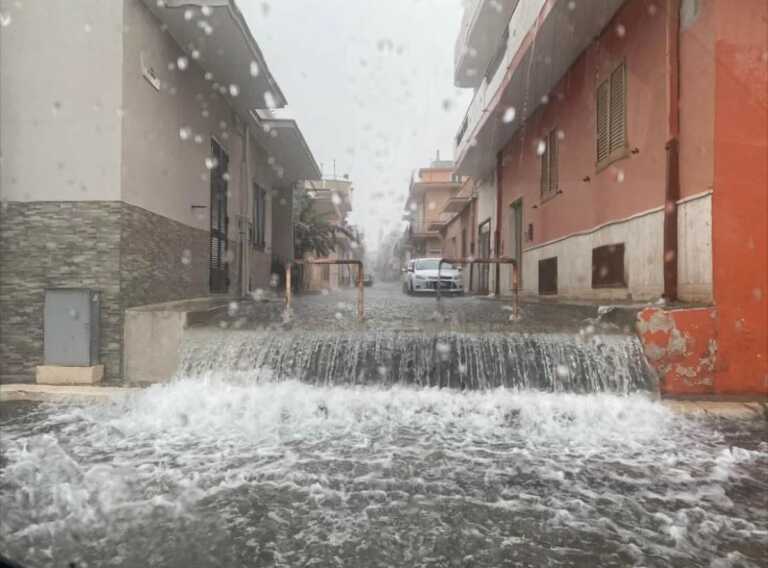 Maltempo in Puglia: allagamenti e alberi caduti. Altre 24 ore di allerta gialla – VIDEO