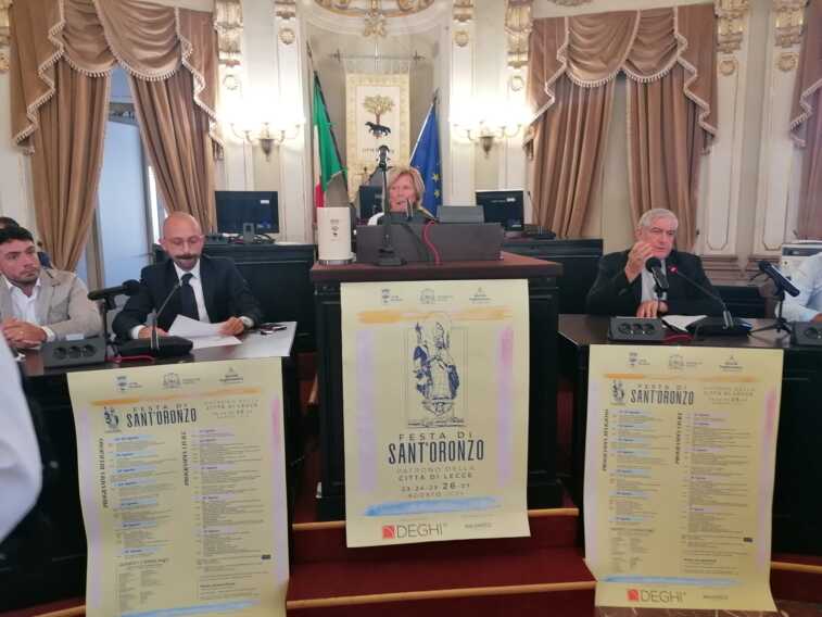 Lecce, tutto pronto per Sant’Oronzo: le bande pronte a invadere la “movida”