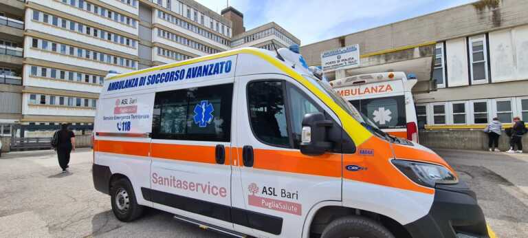 Infermiere del 118 aggredito a Bari, l’Asl: «Al suo fianco anche dal punto di vista legale»