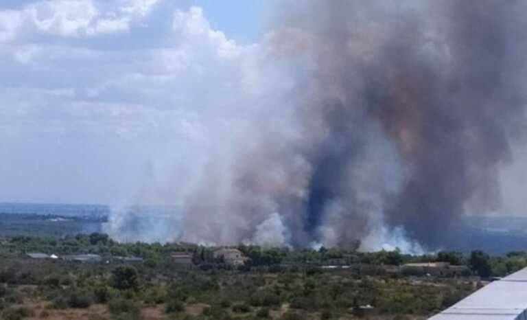 Statte in fiamme, danni ad abitazioni e macchinari agricoli: famiglie evacuate