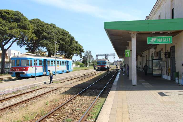 Abusata in stazione a Maglie: indagati il fidanzatino e un amico della 14enne