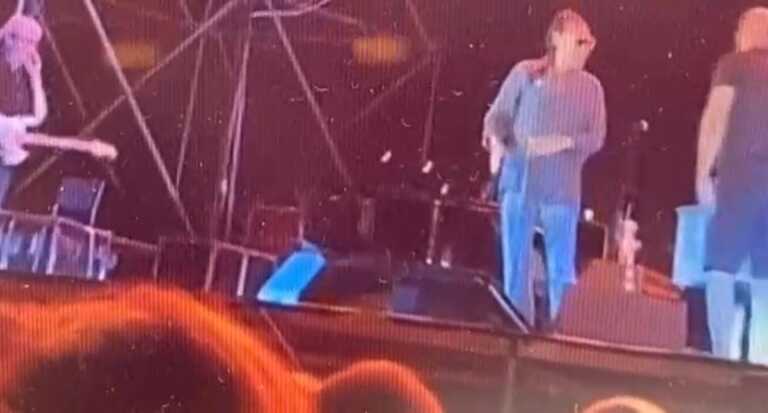 Barletta, bufera al concerto di Venditti: il cantante zittisce una ragazza disabile poi si scusa – VIDEO