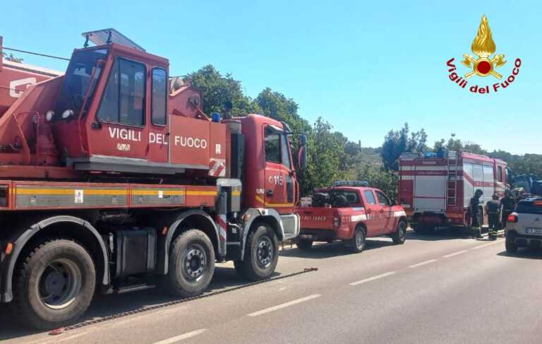 Galleria foto 'Putignano, si spezza un asse e il trattore perde una ruota: paura per un agricoltore' - foto 1