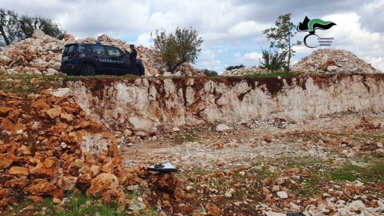 Costruisce una piscina abusiva in un terreno a Ceglie Messapica: denunciato un uomo