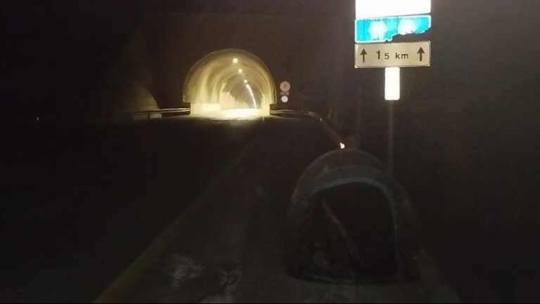 Passo del Lupo, Tutolo in tenda contro la chiusura: «È la nostra Salerno-Reggio Calabria?» Passo del Lupo, Tutolo in tenda contro la chiusura: «È la nostra Salerno-Reggio Calabria?»