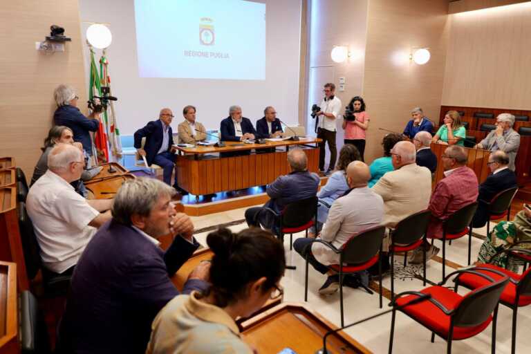 Sanità, accordo tra Regione Puglia e medici di base: più ore di assistenza – VIDEO