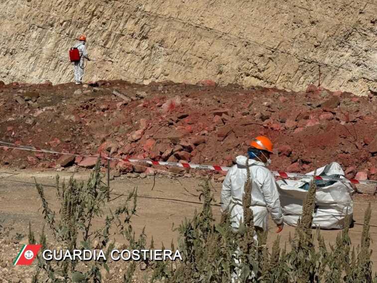 Monopoli, bonificata una cava sequestrata ad aprile: c’erano 53 tonnellate di rifiuti