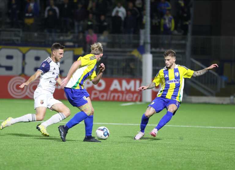 Serie C, il Cerignola non sfrutta l’uomo in più: con la Casertana un altro 0-0