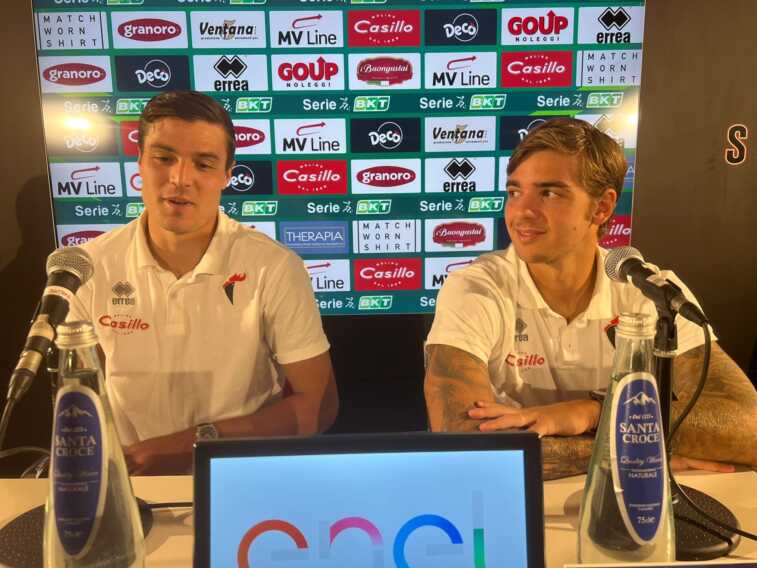 Bari, Favilli e Tripaldelli si presentano: il primo si ispira a Morata, il secondo lo manda Antenucci