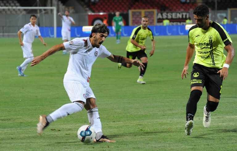 Serie C, il Foggia illude poi viene umiliato: il Monopoli vince 4-1 e fa il bis