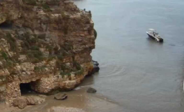 Maltempo a Polignano, turisti di nuovo intrappolati nella caletta di Lama Monachile