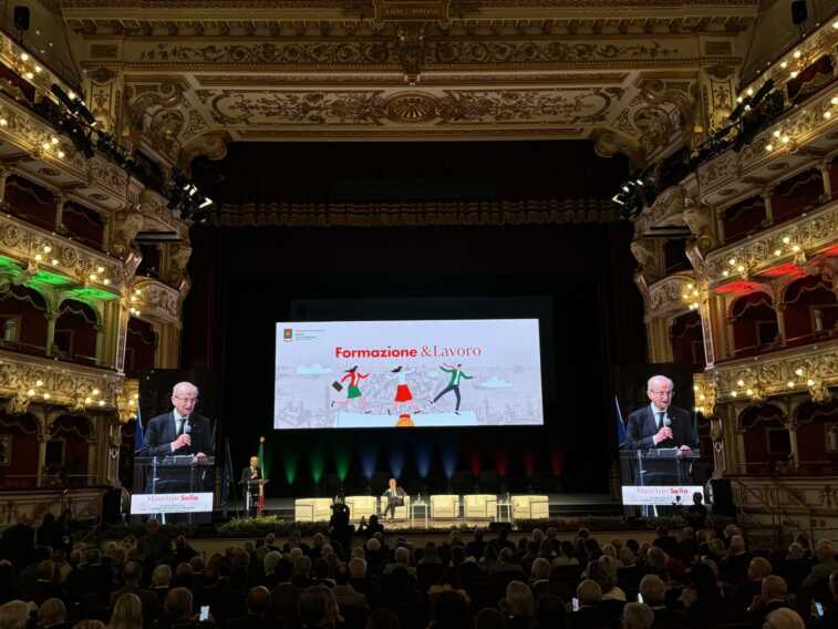 Denatalità, sviluppo e formazione: ne discutono i Cavalieri del Lavoro a Bari