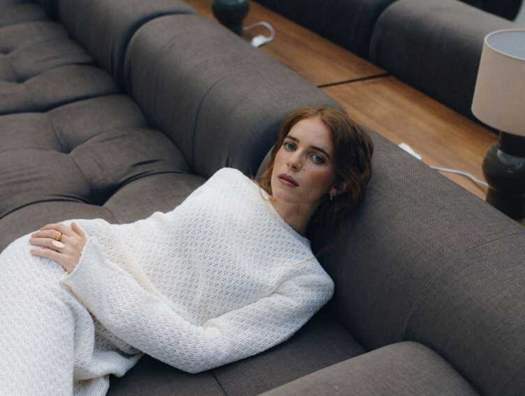 Valentina Romani ai Dialoghi di Trani: «Sul set vivo il mio sogno da bambina» – L’INTERVISTA