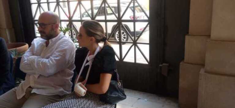 Medici aggrediti a Foggia, indaga la magistratura: i camici bianchi si fermano per un’ora