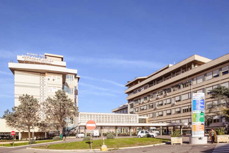 Non si ferma l’escalation di violenza: medico colpito da un calcio a Casarano