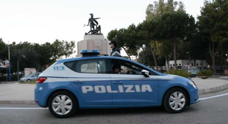 Chiede soldi alla ex e tenta di incendiarle casa: 47enne arrestato a Barletta