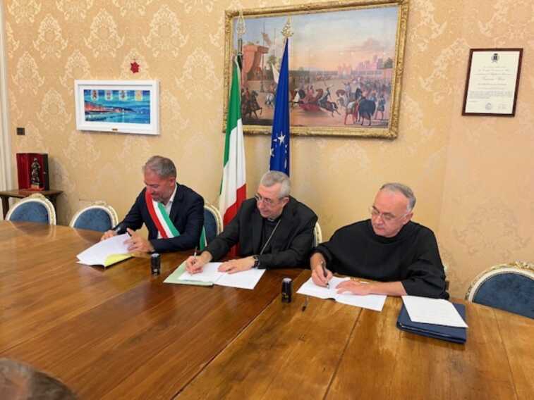 La città dei ragazzi: firmato l’accordo tra Comune di Mola, Diocesi e Comunità Frontiera
