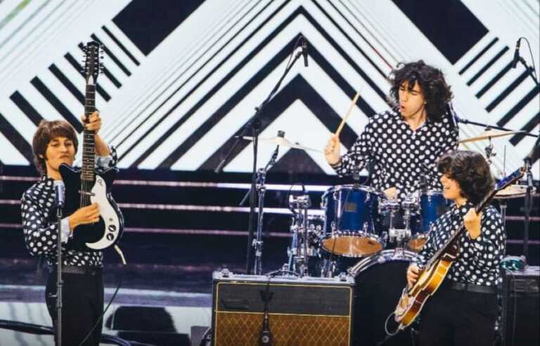 X Factor, il trio pugliese “The Moonquakes” conquista i giudici: «Sono 4 sì» – VIDEO