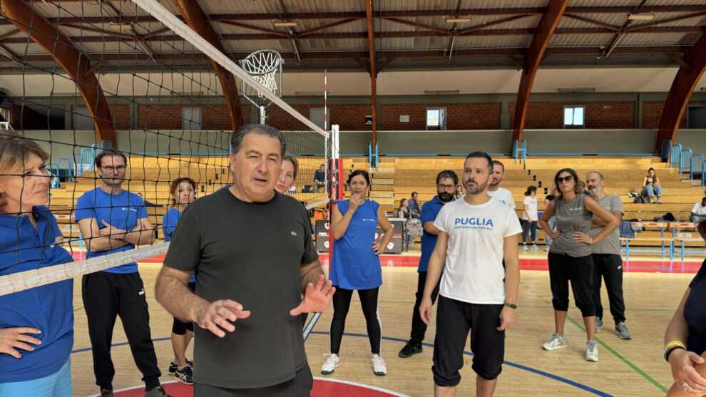 Fefè De Giorgi allena Pugliapromozione: via al percorso di team building con un tecnico d’eccezione – VIDEO