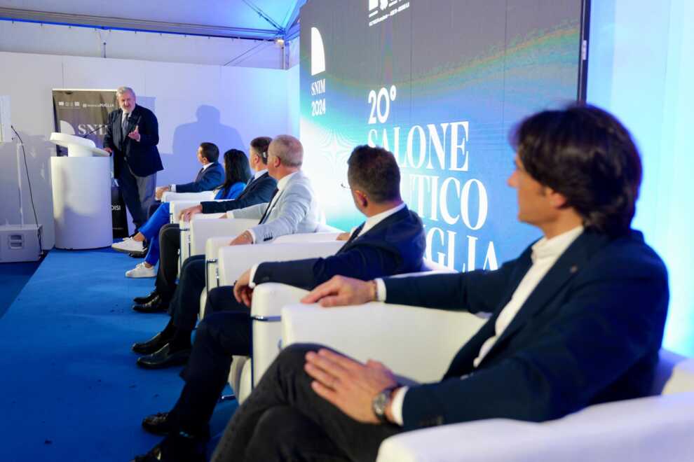 Il Salone nautico pugliese a Brindisi, Emiliano: «Anche al Sud si possono fare grandi cose» – VIDEO