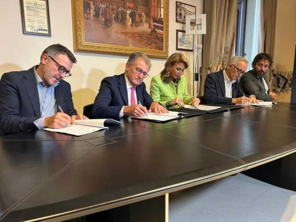Accordo tra Prefettura Bat, Procure di Trani e Foggia e Dda Bari: «Lo Stato risponde alla mafia»