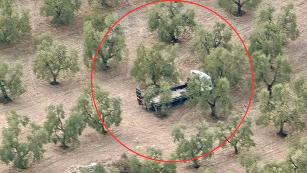 Rubato e abbandonato in campagna a Barletta, ritrovato un camion restituito al proprietario