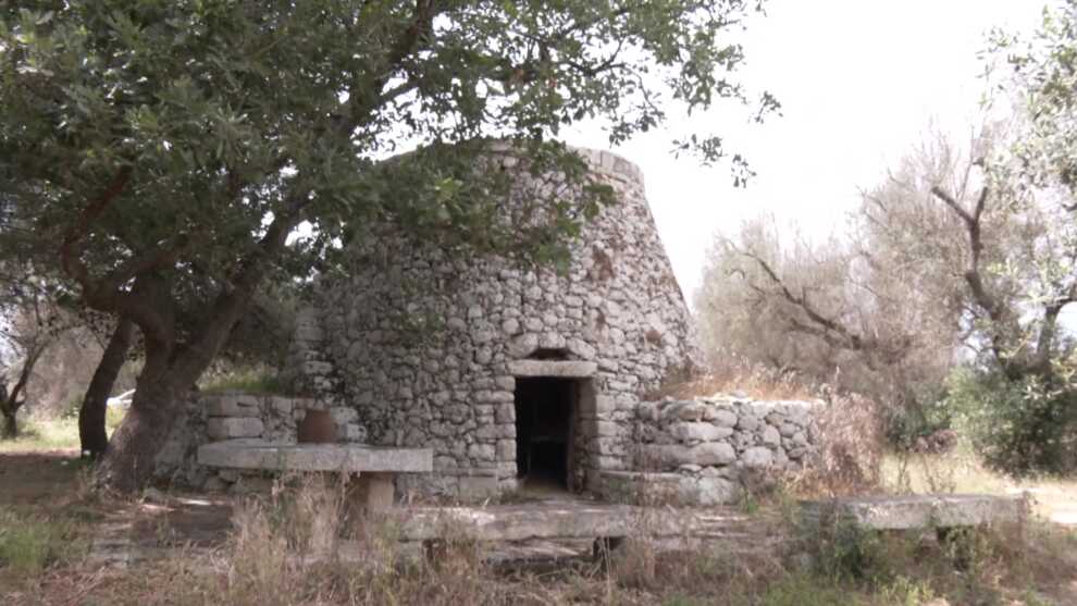 Caseddhi e pajare, un patrimonio del Salento da tutelare: arriva la proposta di legge – VIDEO