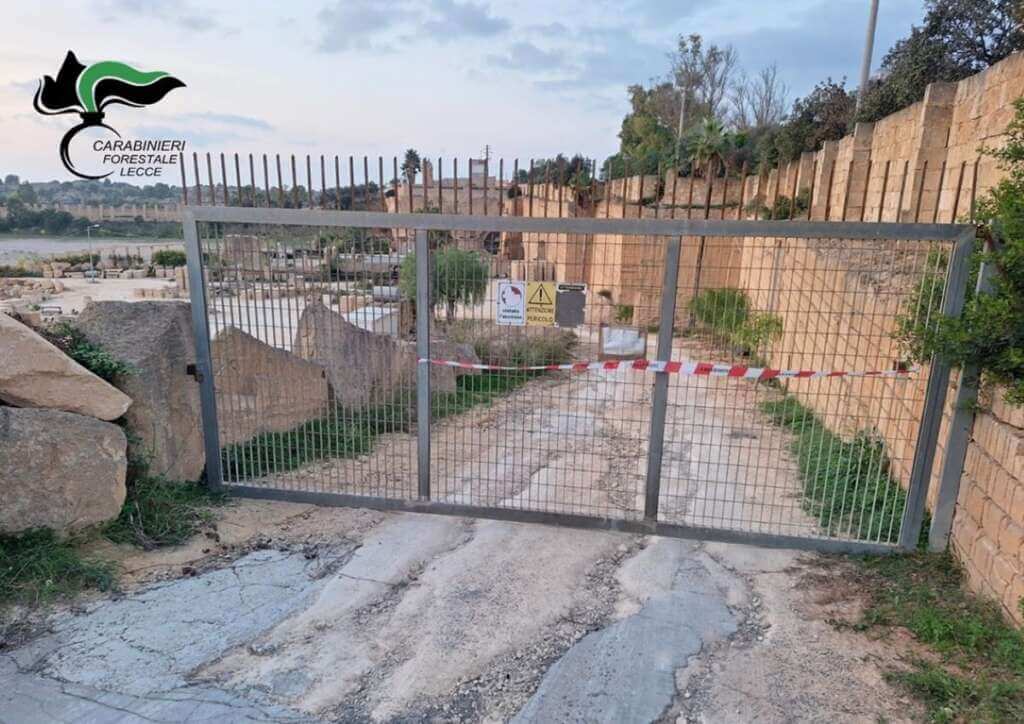 Galleria foto 'Gallipoli, scoperta una cava abusiva con segheria e rifiuti: denunciato il proprietario – FOTO' - foto 2